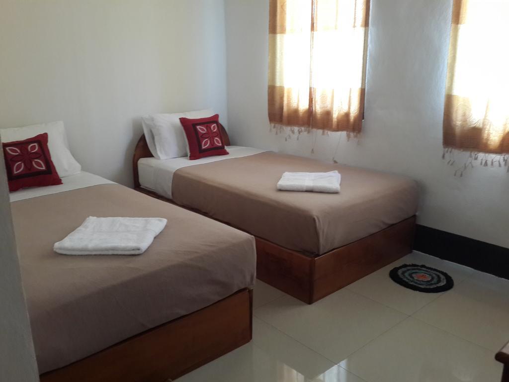 A Tee Guesthouse Luang Prabang Kamer foto